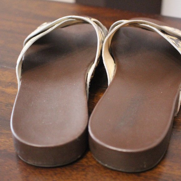 Micheal Kors Somerly Slide - Picture 4 of 5